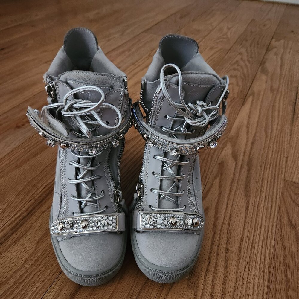 Limited Edition Jennifer Lopez for Giuseppe Zanotti